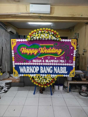 Papan Bunga di Paninggilan
